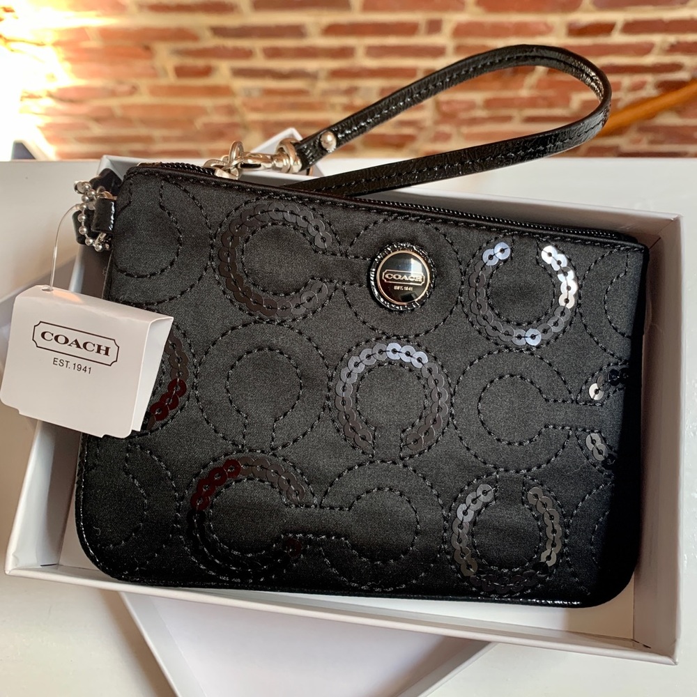 Coach Op Art Sequin wristlet - NWT
